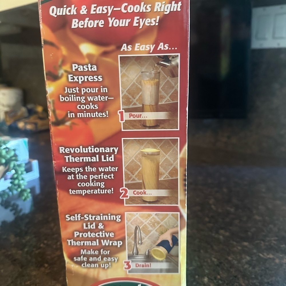 Pasta express cooker, new inbox - Picture 3 of 3